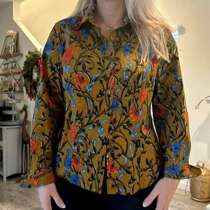 2 shirts (sold together) never worn, boutique fabric